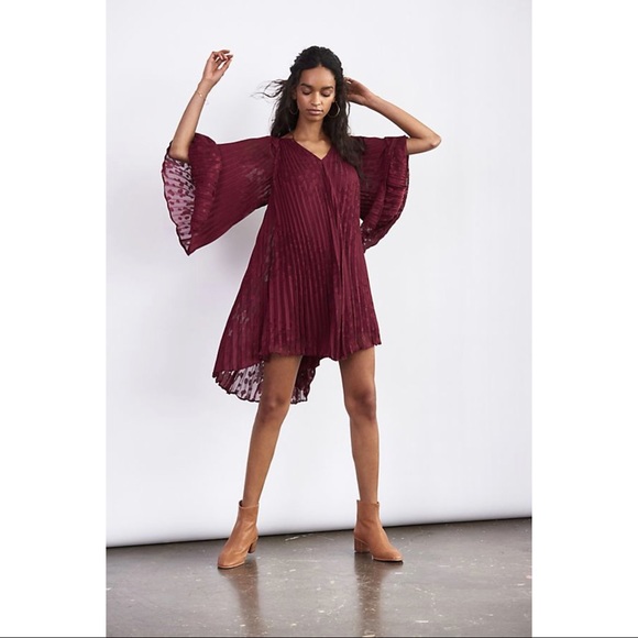 Anthropologie Toulon Pleated Mini Dress Plum Size Small NWT - Picture 4 of 5